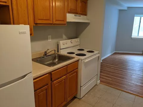 15 W Main St, Ansonia, CT 06401