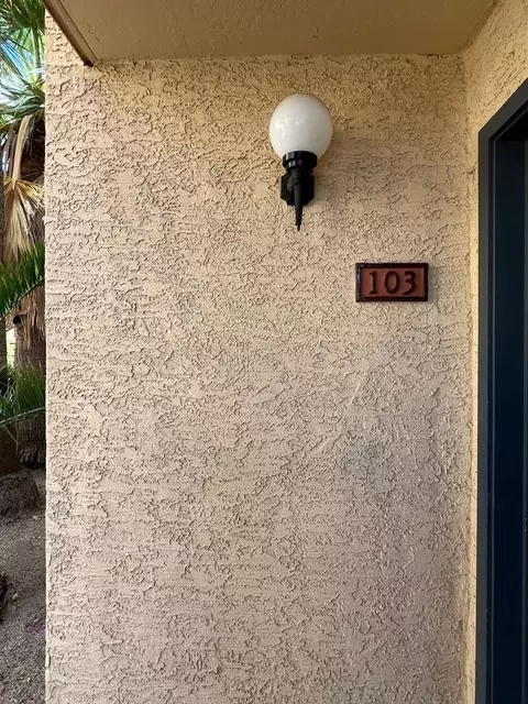 1201 S Mcclintock Dr, Tempe, AZ 85281