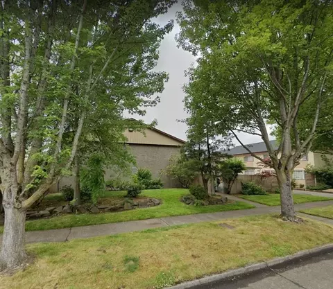 64 Jefferson St, Eugene, OR 97402