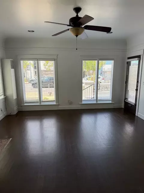 3935 4th Ave, San Diego, CA 92103 photo 2
