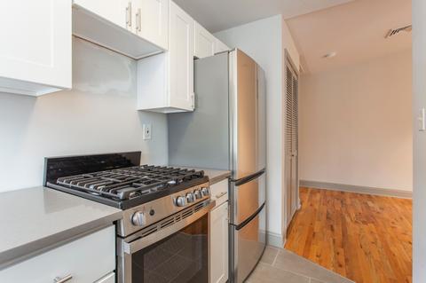 4323 Spruce St, Philadelphia, PA 19104