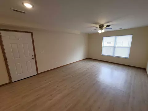 6790 Highway 100, Washington, MO 63090