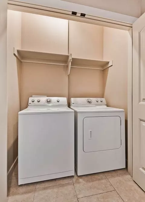 Rochester Cir, Springdale, AR 72764 photo 8