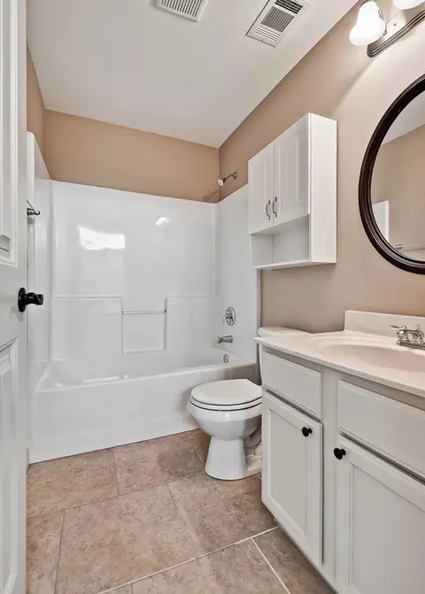 Rochester Cir, Springdale, AR 72764 photo 11