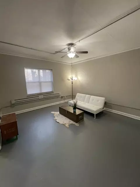 3136 Grand Ave, Kansas City, MO 64111