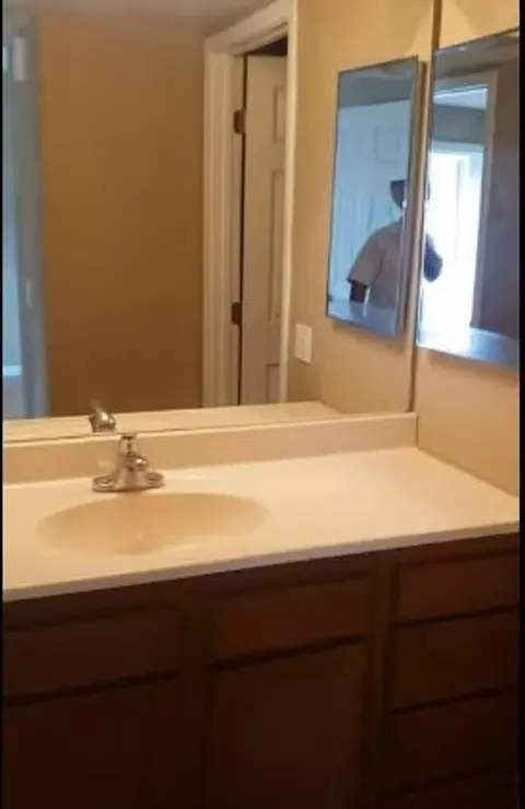 5748 Tilton Ave, Jurupa Valley, CA 92509