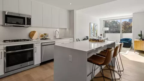 35 Lomasney Way, Boston, MA 02114 photo 14