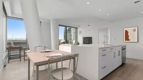 35 Lomasney Way, Boston, MA 02114 photo 12