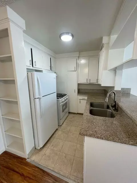1232 Euclid St, Santa Monica, CA 90404