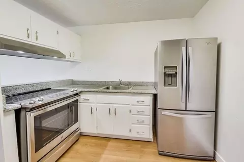 4350 Kirkham St, San Francisco, CA 94122
