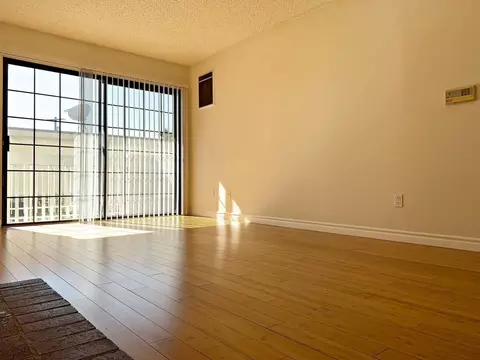 9801 Tabor St, Los Angeles, CA 90034
