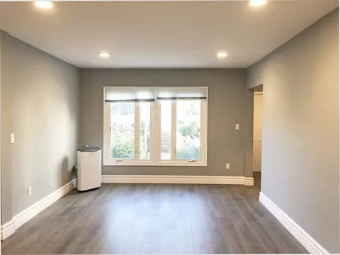 402 N Robertson Blvd, Los Angeles, CA 90048