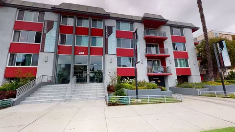 233 S La Fayette Park Pl, Los Angeles, CA 90057