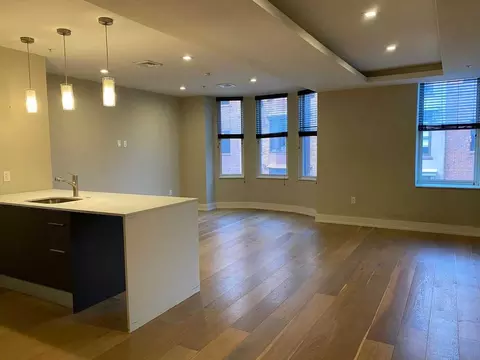 1222 Locust St, Philadelphia, PA 19107