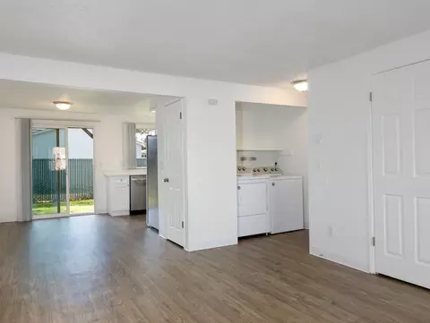 2710 NE Division St, Gresham, OR 97030 photo 2