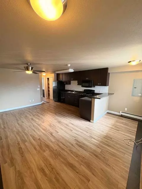 3550 S Delaware St, Englewood, CO 80110