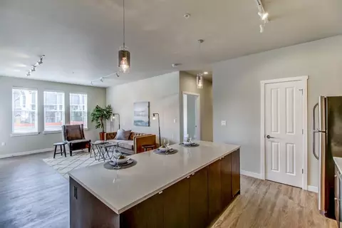 399 NE 79th Ave, Beaverton, OR 97006
