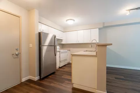 1800 Eastlake Ave E, Seattle, WA 98102