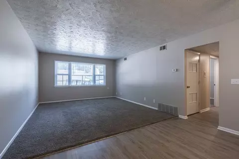 3402 Howard St, Omaha, NE 68105
