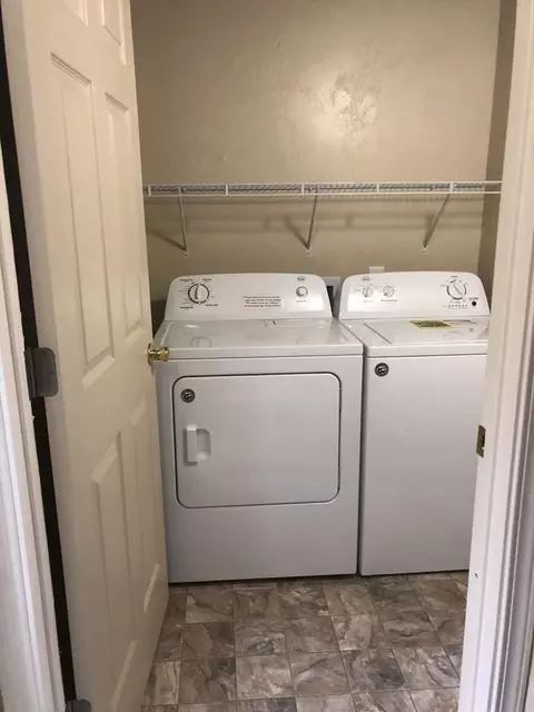 3494 3498 Onyx Pl, Eugene, OR 97405 photo 9