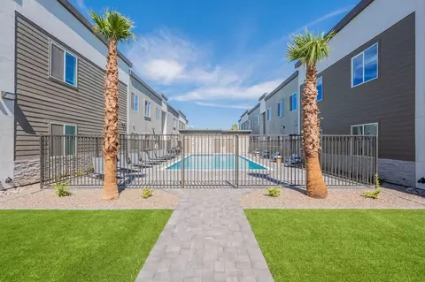 4439 W Palmaire Ave, Glendale, AZ 85301