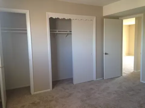 11766 Wakeley Plz, Omaha, NE 68154