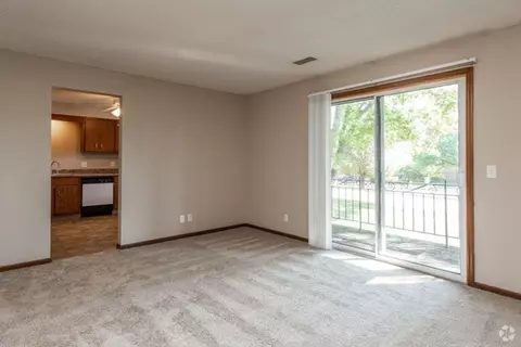 11766 Wakeley Plz, Omaha, NE 68154