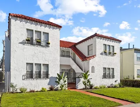 8018 S New Hampshire Ave, Los Angeles, CA 90044