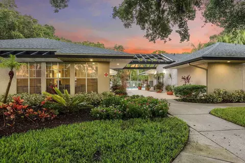 419 N Briggs Ave, Sarasota, FL 34237 photo 5