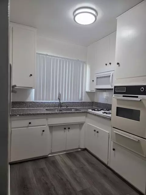 7331 Newlin Ave, Whittier, CA 90602