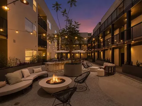 1559 N Santa Fe Ave, Vista, CA 92084