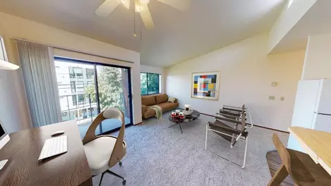 7000 Roosevelt Way NE, Seattle, WA 98115