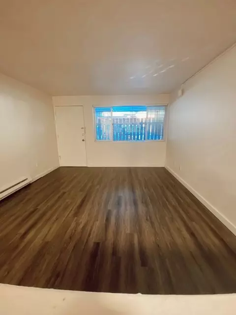 427 Summit Ave E, Seattle, WA 98102