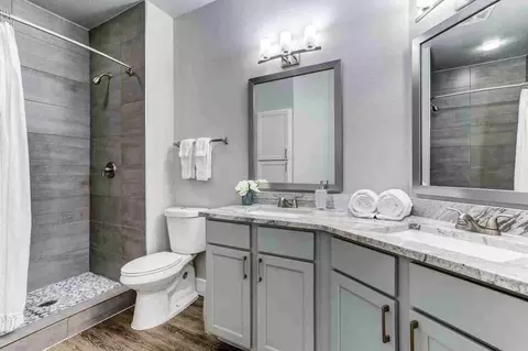 9701 Meyer Forest Dr, Houston, TX 77096 photo 18