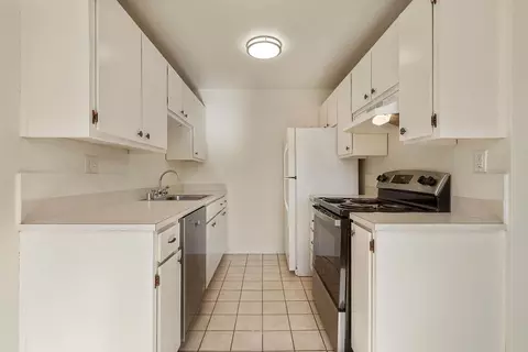 5804 Highway Pl, Everett, WA 98203