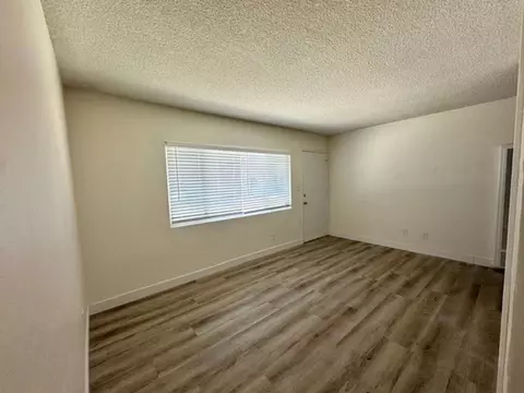 835 Thomas Ave, San Diego, CA 92109