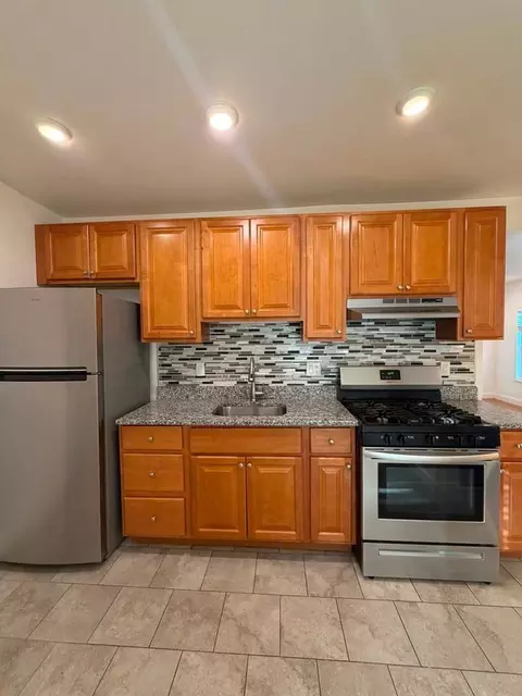 190 Main St, Malden, MA 02148