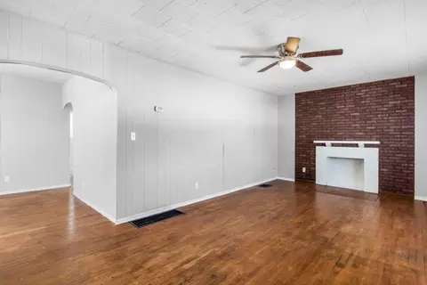 364 S Chase Ave, Columbus, OH 43204