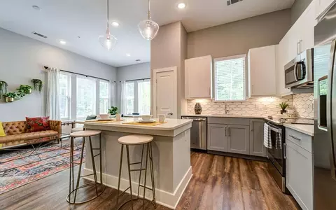 5860 Mccrimmon Pkwy, Morrisville, NC 27560 photo 3