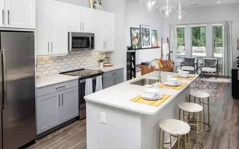 5860 Mccrimmon Pkwy, Morrisville, NC 27560 photo 17