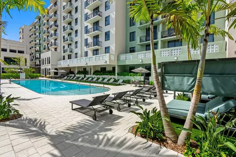 2555 NE 179th St, Miami, FL 33162 photo 39