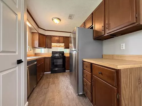 145 Cumberland Ct, Athens, GA 30607