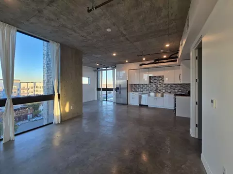 2120 Columbia St, San Diego, CA 92101
