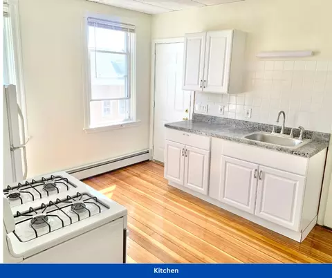 64 Furnace St, Providence, RI 02903