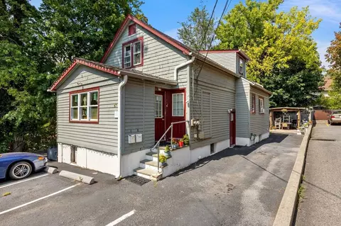 47 E Main St, Bogota, NJ 07603