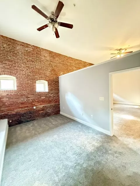 507 N Paca St, Baltimore, MD 21201