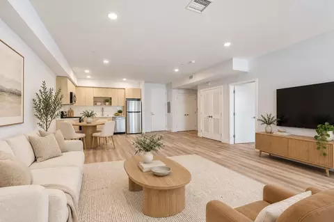 6500 Lankershim Blvd, North Hollywood, CA 91606