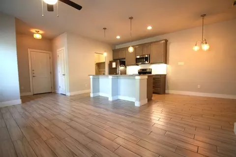 8037 Arbor Ave, Fort Worth, TX 76116