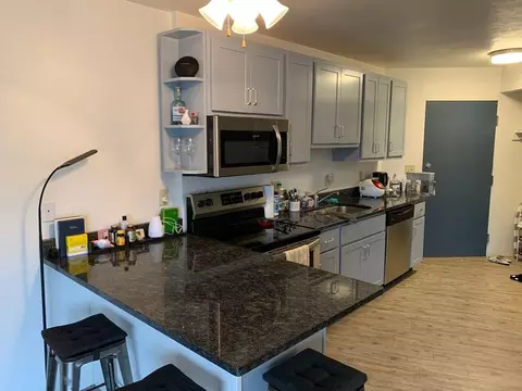 626 The Roundhouse, Madison, WI 53703