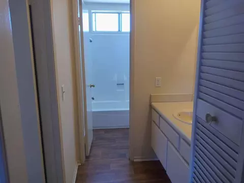 6129 Cahuenga Blvd, Los Angeles, CA 91606 photo 6